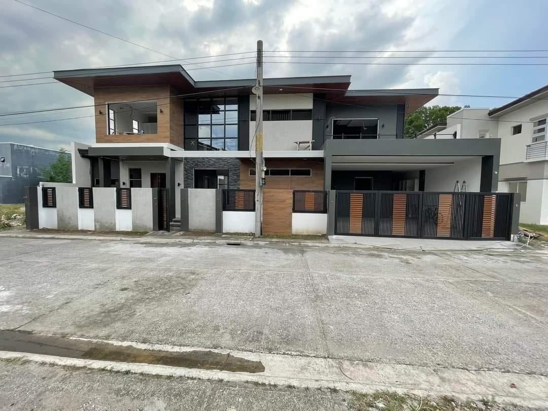 PRE-SELLING MODERN INDUSTRIAL RETRO HOUSE WITH SAUNA AND POOL IN ANGELES  CITY PAMPANGA - Aslagan Development Corporation