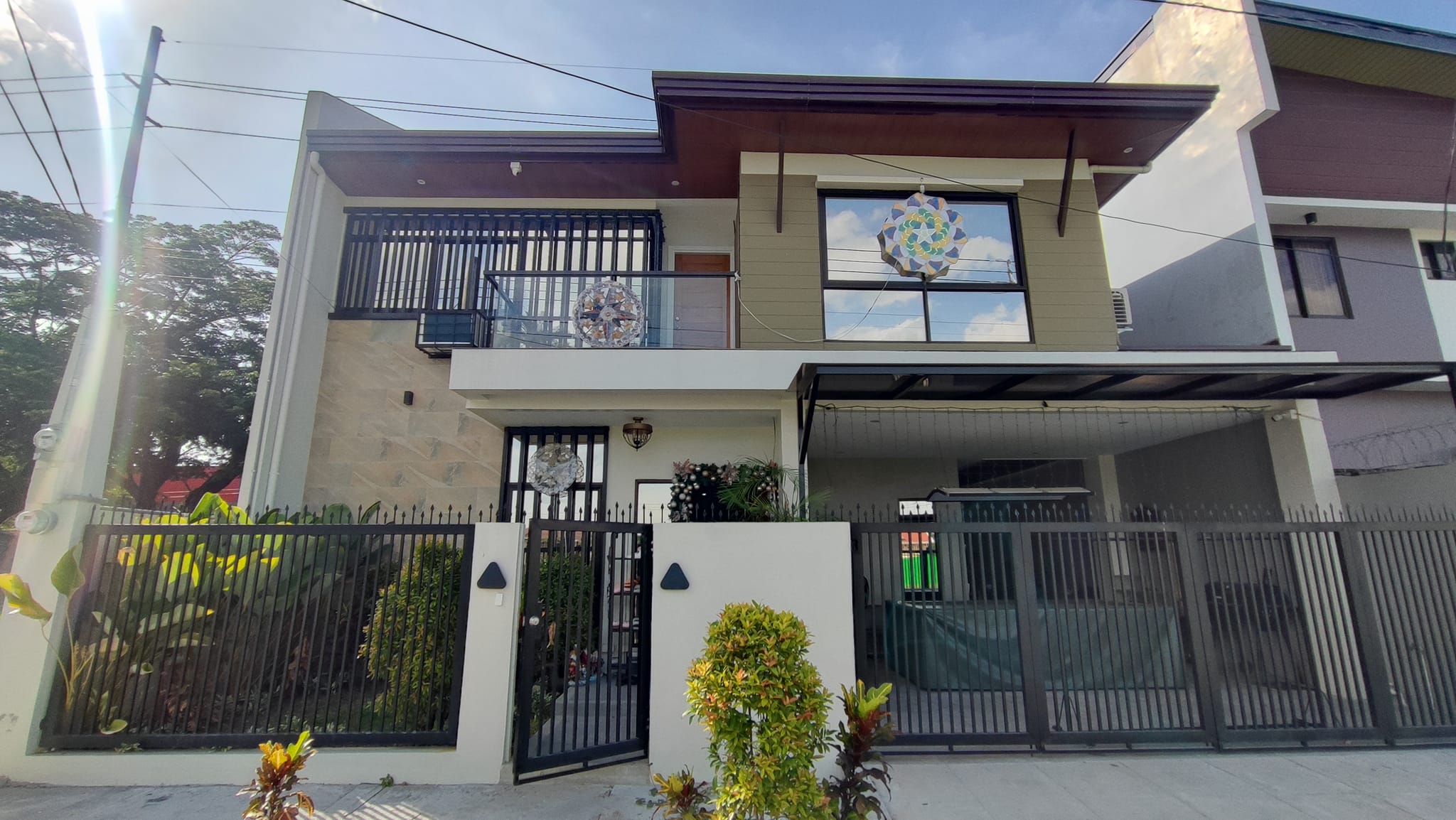 RUSH SALE TWO STOREY MODERN HOUSE WITH DIPPING POOL IN PAMPANGA NEAR ...