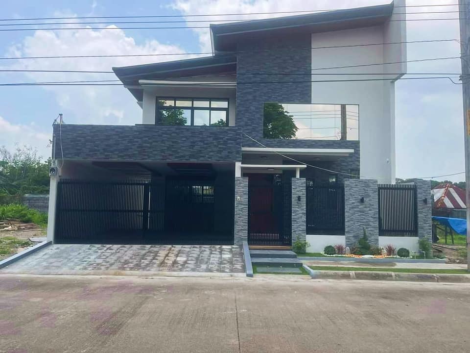 FOR SALE BRAND NEW MODERN CONTEMPORARY HOUSE IN PAMPANGA NEAR SM